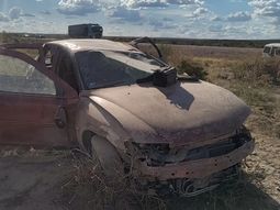 Las tres víctimas fueron trasladas al hospital de Villa Regina. Foto: Gentileza (7enpunto). Las tres víctimas fueron trasladas al hospital de Villa Regina. Foto: Gentileza (7enpunto).