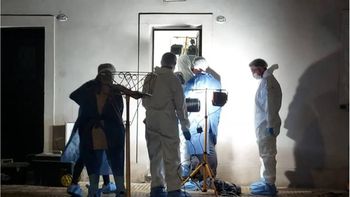 hallan muerta a una docente, aparecio desnuda y con un trapo en la boca hallan muerta a una docente, aparecio desnuda y con un trapo en la boca