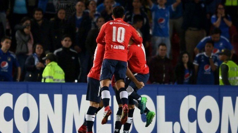 Independiente igualó con Newells y Central es líder