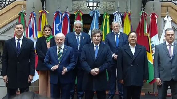 Milei en la cumbre del Mercosur: Emprenderemos el camino de la libertad