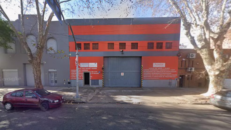 Los delincuentes continúan prófugos.