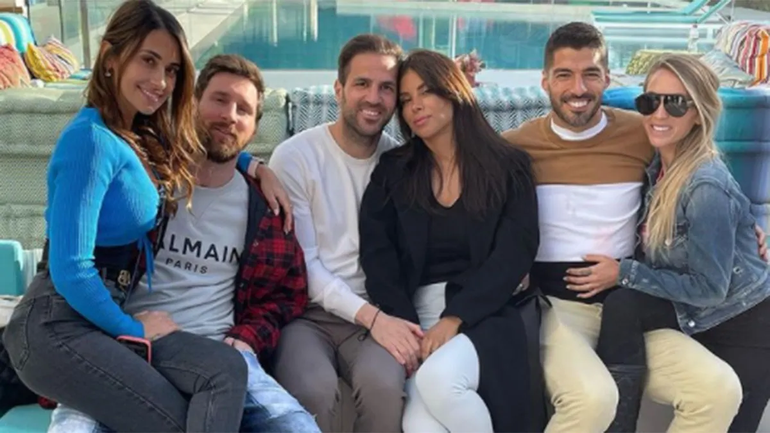 Messi llegó a Barcelona con ropa del PSG y festejó el cumple de Antonela junto a amigos