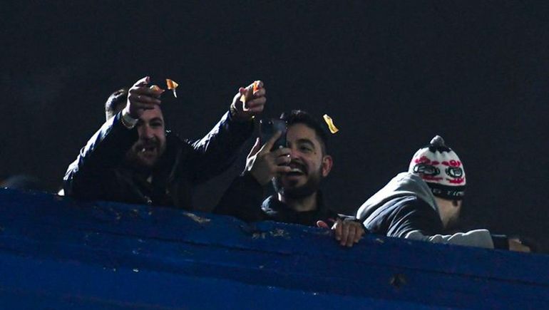 Las insólitas burlas de torcedores del Corinthians y de la cuenta oficial