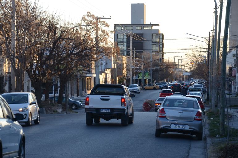 Cambio de sentido de calles y chau giro a la izquierda en Ruta 22: en qué zonas y desde cuándo