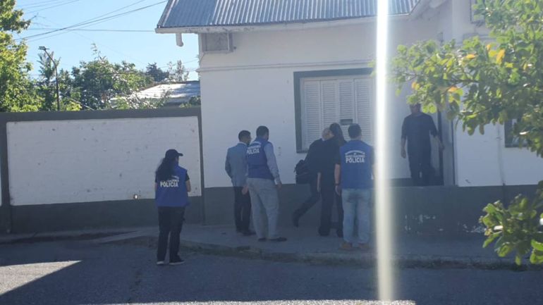 Vignaroli sobre el caso de Luis Bertolini: Hacían contrataciones directas por casi el triple de precio