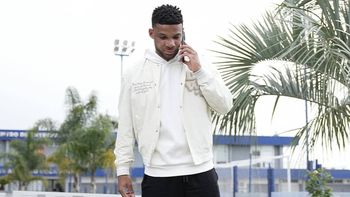 lejos de boca y la argentina: frank fabra fue presentado en un club del exterior lejos de boca y la argentina: frank fabra fue presentado en un club del exterior