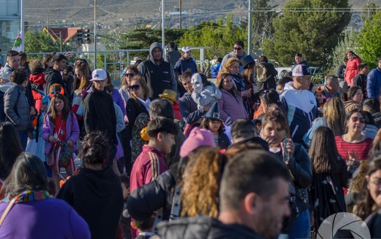 La caminata de Halloween en 2023 fue todo un éxito en Comodoro Rivadavia. La caminata de Halloween en 2023 fue todo un éxito en Comodoro Rivadavia.