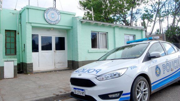 Le volaron el brazo de un balazo en un presunto ajuste en Cipolletti