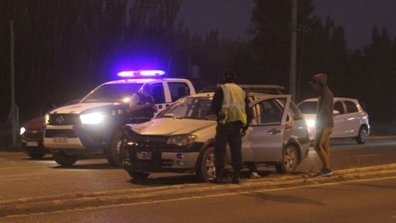 Una mujer herida tras chocar contra un camión en Ruta 7