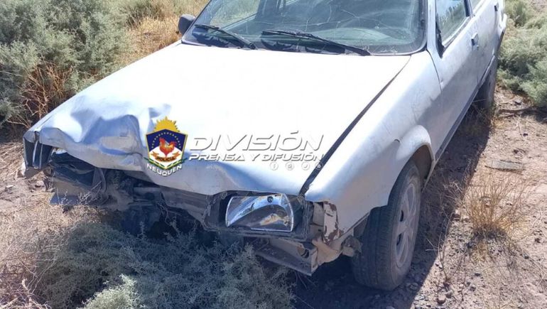 Chocó contra un poste y el alcoholímetro superó el máximo