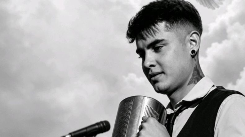 Tras un choque frontal, se apagó su música a los 26 años: la despedida que ningún padre debería escribir | LM Neuquen Tras un choque frontal, se apagó su música a los 26 años: la despedida que ningún padre debería escribir