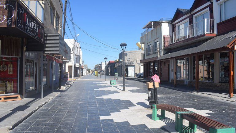 El sector comercial de la villa turística