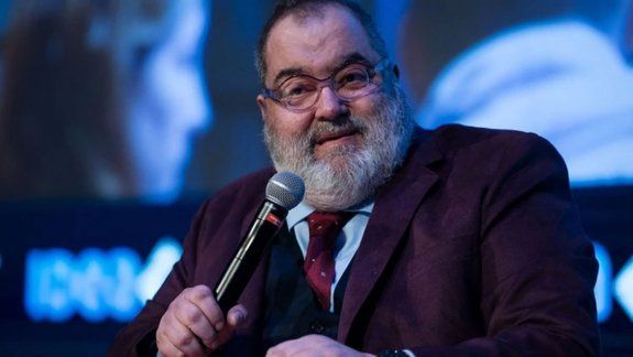 volvieron a internar a lanata: ahora por la cadera