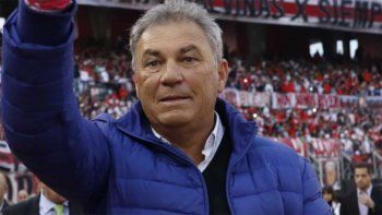 nery pumpido apunto contra river: ¿por que no anotaron a 50 jugadores? nery pumpido apunto contra river: ¿por que no anotaron a 50 jugadores?