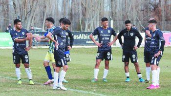 Cipo de nuevo con las manos vacías. Cipo de nuevo con las manos vacías.