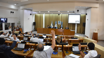 neuquen capital reforzo su ordenanza de ficha limpia tras adherir a la ley provincial