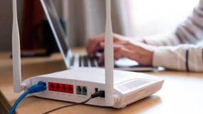 El truco sencillo para descubrir quién se conectó al wifi de tu casa (y adiós intrusos en tu red) | LM Neuquen El truco sencillo para descubrir quién se conectó al wifi de tu casa (y adiós intrusos en tu red)