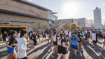 Más de 600 corredores participaron de RUN X-PERIENCE en Alto Comahue Shopping Más de 600 corredores participaron de RUN X-PERIENCE en Alto Comahue Shopping