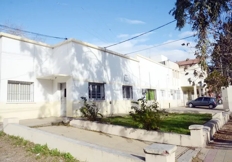 La DIE se instaló en calle Montevideo casi avenida Olascoaga donde siguió funcionando bajo el nombre de “Actualización Social”. La DIE se instaló en calle Montevideo casi avenida Olascoaga donde siguió funcionando bajo el nombre de “Actualización Social”.