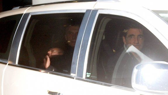 Mauricio Macri, ayer, al salir de la clínica donde estuvo internado.