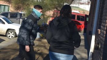 Gustavo Donaire, hoy de 25 años, al ingresar a la audiencia judicial realizada este viernes en Santa Cruz: quedó detenido inmediatamente después que se conoció su pena Gustavo Donaire, hoy de 25 años, al ingresar a la audiencia judicial realizada este viernes en Santa Cruz: quedó detenido inmediatamente después que se conoció su pena