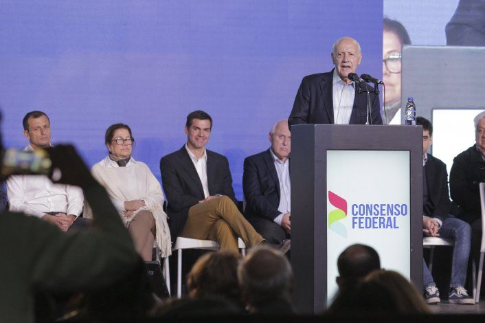 La Izquierda, Lavagna y Espert cerraron sus campañas de cara al primer round electoral