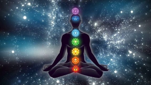 Qué son los chakras y cómo afectan tu energía, salud y bienestar