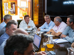 El Gobierno de Río Negro avanzará con un cambio en su Ley de Ministerios, creando nuevos y reestructurando otros. El Gobierno de Río Negro avanzará con un cambio en su Ley de Ministerios, creando nuevos y reestructurando otros.