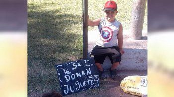 ciro, el pequeno que dono sus juguetes y emociono a todos ciro, el pequeno que dono sus juguetes y emociono a todos