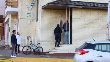 Un gran operativo de desalojo ocurrió esta mañana en Neuquén.