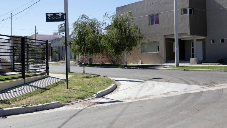 Asfaltarán calles troncales del barrio Confluencia