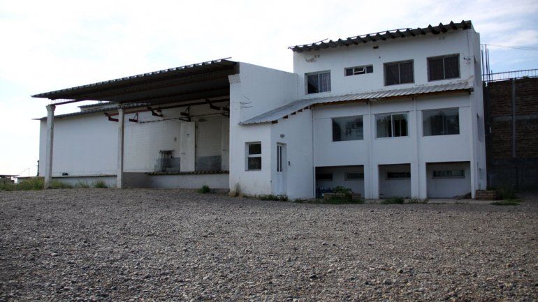 El matadero y frigorífico se remató ayer por 4