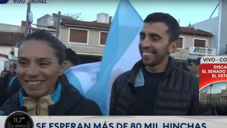 Una pareja de Roca será testigo del último partido oficial de Messi de local.