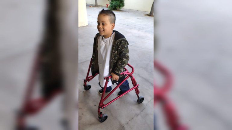 Denuncia que la obra social le soltó la mano a su hijo: Él no puede esperar