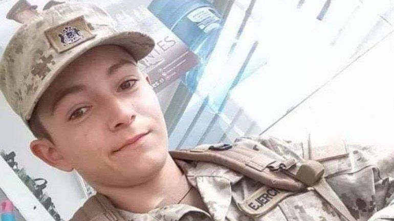 Un soldado chileno baleó a dos colegas y se quitó la vida