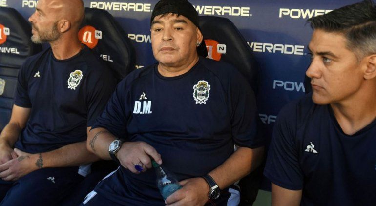 El Rojo y el Lobo de Diego, en un partido de necesitados