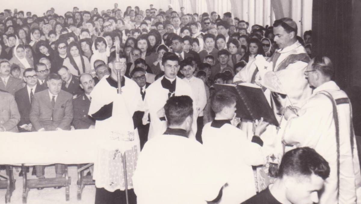 Don Jaime de Nevares su arribo a Neuquén. Foto: Familia Domínguez.
