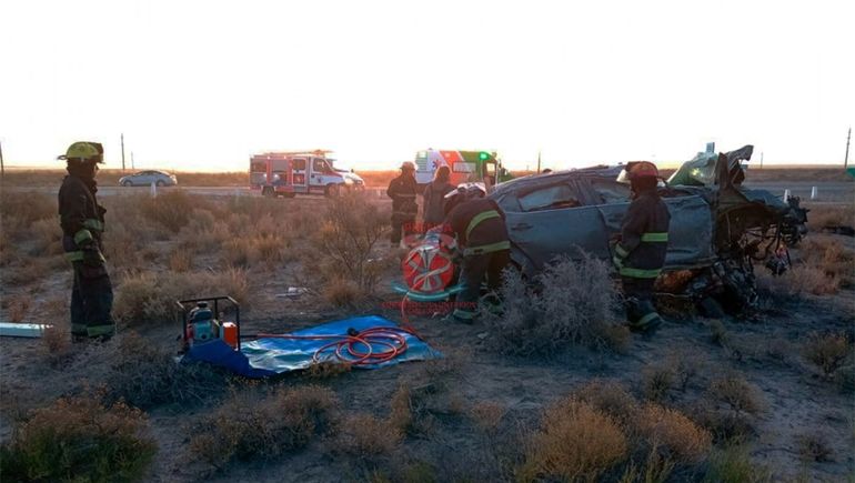 Accidente en la Ruta 6: un hombre murió tras volcar su auto