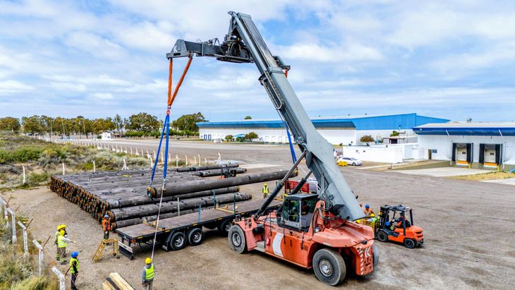Llegaron los caños para el gasoducto del proyecto GNL (Foto: Gobierno de Río Negro) Llegaron los caños para el gasoducto del proyecto GNL (Foto: Gobierno de Río Negro)