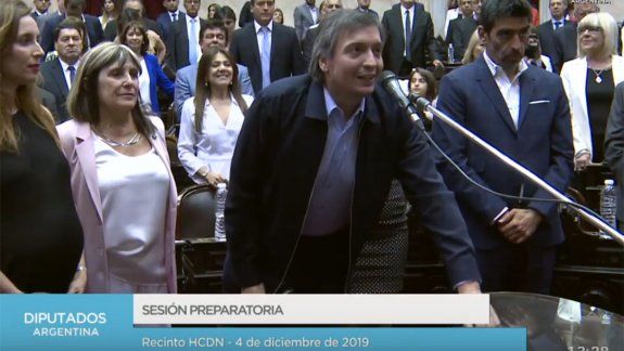 Los curiosos juramentos que hicieron algunos diputados