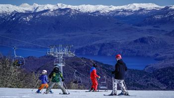 El Gobierno provincial lanzó la temporada invernal en Neuquén El Gobierno provincial lanzó la temporada invernal en Neuquén