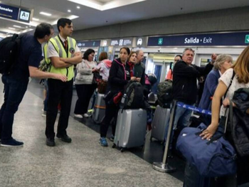 La medida de fuerza se da en rechazo a la reforma laboral que será tratada en Diputados.