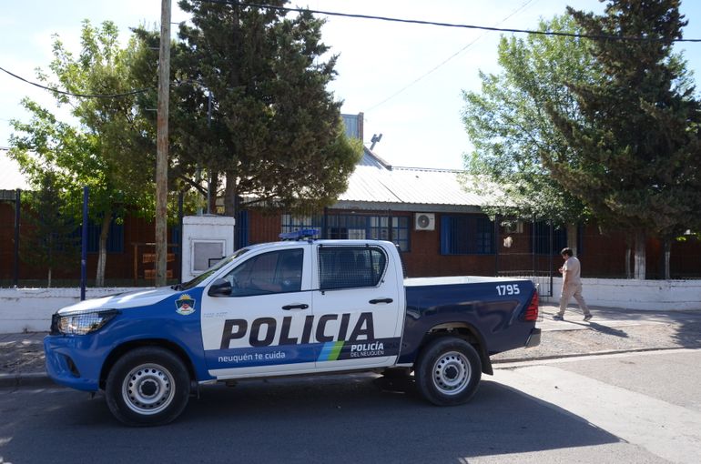Los sueldos de la Policía de Neuquén superan a los de la Federal y el Ejército: ¿Cuánto cobran?