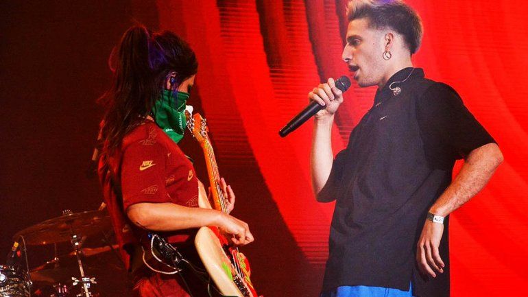 Pidieron por el aborto legal en la Fiesta de la Manzana