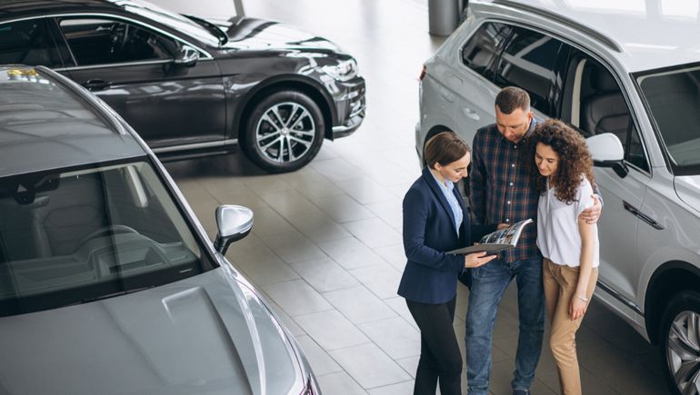 Concesionaria de autos. 