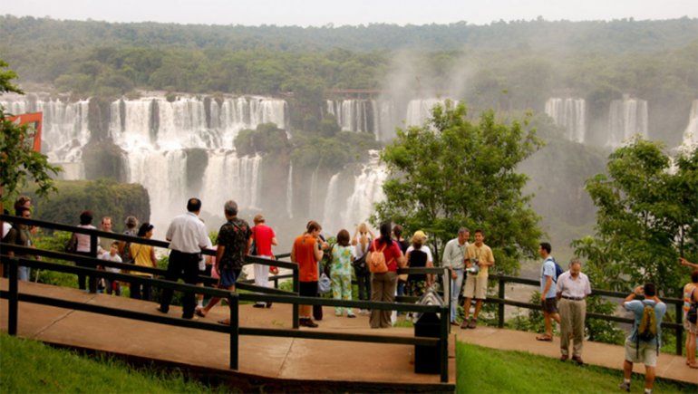 Bolsonaro privatizó el lado brasileño de las Cataratas del Iguazú