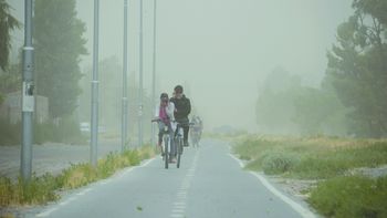 Las ráfagas podrían alcanzar los 78 kilómetros por hora. Las ráfagas podrían alcanzar los 78 kilómetros por hora.