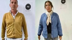La versión de la policía indica que ambos tenían la ropa baja al momento de ser descubiertos. | LM Neuquen La versión de la policía indica que ambos tenían la ropa baja al momento de ser descubiertos.