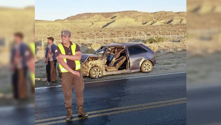 Personal policial acudió al accidente ocurrido cerca de Mariano Moreno. Personal policial acudió al accidente ocurrido cerca de Mariano Moreno.