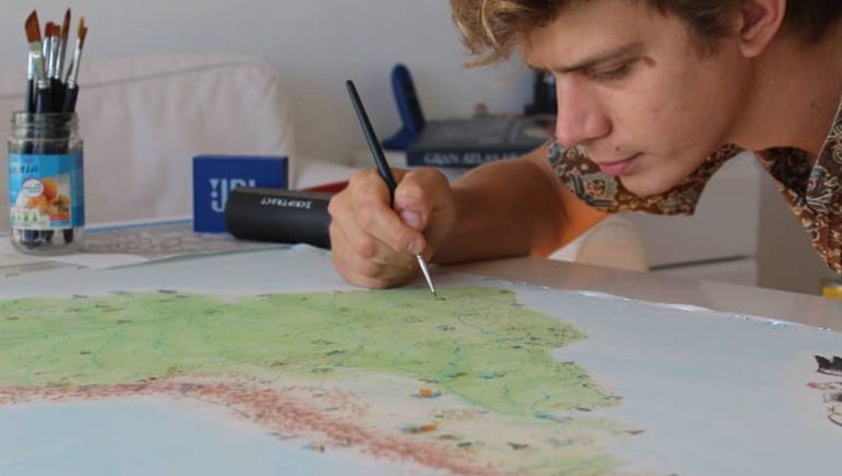 Se compró una combi en pandemia, se fue de aventura y crea mapas de las leyendas de la Patagonia